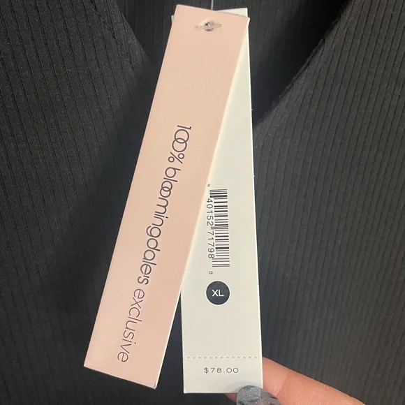 Aqua Ribbed V-Neck Knit Dress Black - Picture 7 of 7